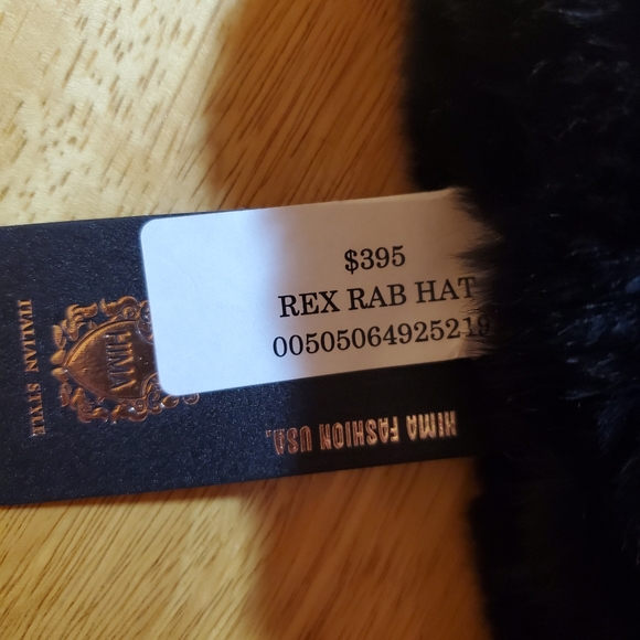 Women's rex rabbit beanie hat - Picture 3 of 3